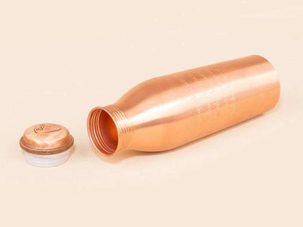 Ishalife Copper Water Bottle Engraved with Yogeshwaraya Chant - 950 ml