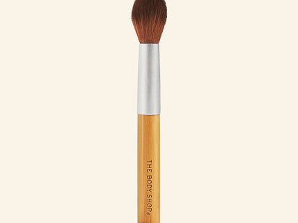 The Body Shop Pointed Highlighter Brush - 1 Pc