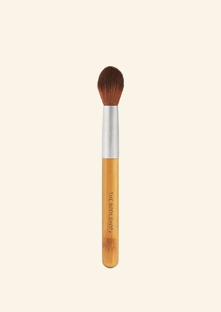 The Body Shop Pointed Highlighter Brush - 1 Pc