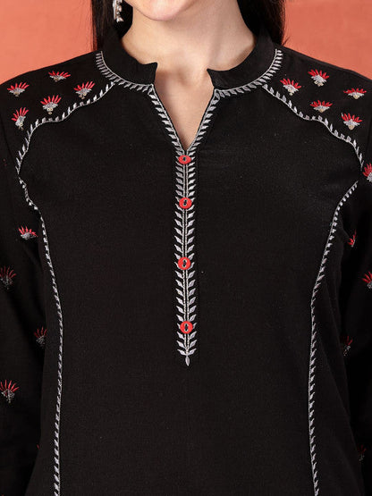 Sangria Floral Embroidered Thread Work Mandarin Collar Pure Cotton Straight Kurta