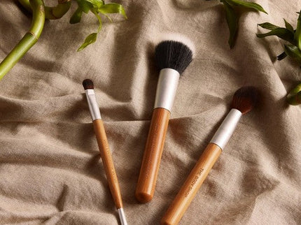 The Body Shop Fresh Nude Foundation Brush - 1 Pc