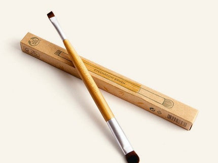 The Body Shop Double Ended Eyeshadow Brush - 1 Pc
