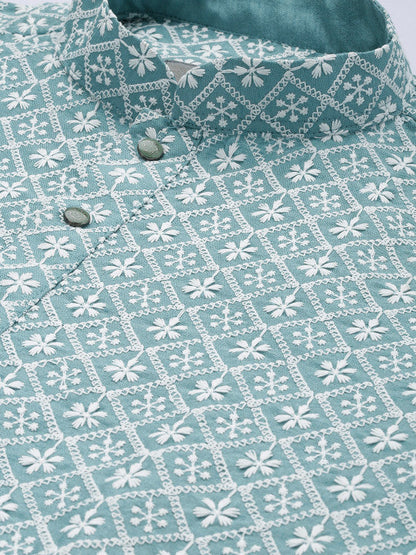 Anouk Men Geometric Embroidered Thread Work Kurta