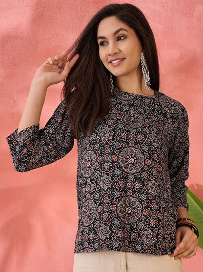 Sangria Women Ethnic Motifs Printed Top